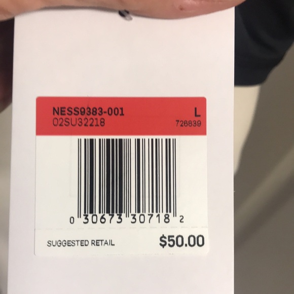 Nike Athletic/Athleisure/Swim L/S Tee, NWT! - Picture 7 of 8